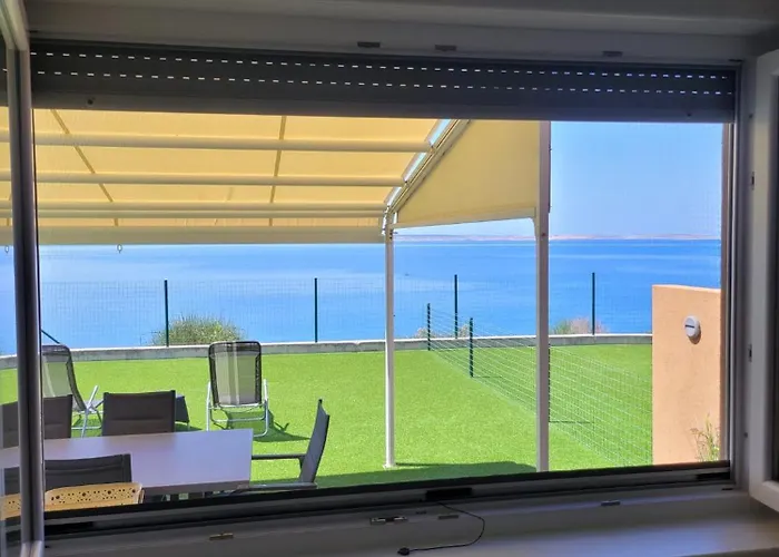 Toth - Benici 아파트 르티나