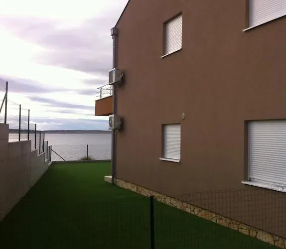 Toth - Benici * 르티나